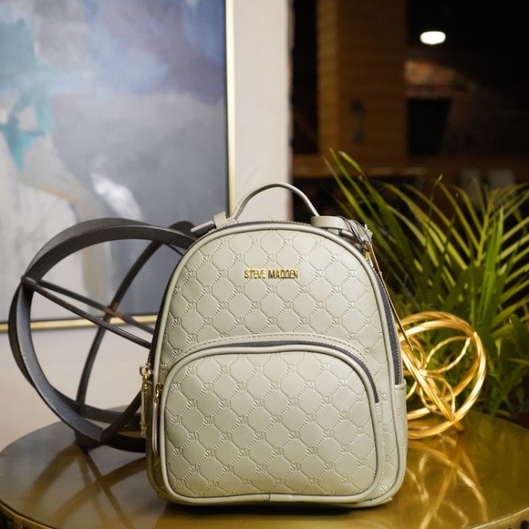 Steve Madden Handbags - Steve Madden Backpack Purse